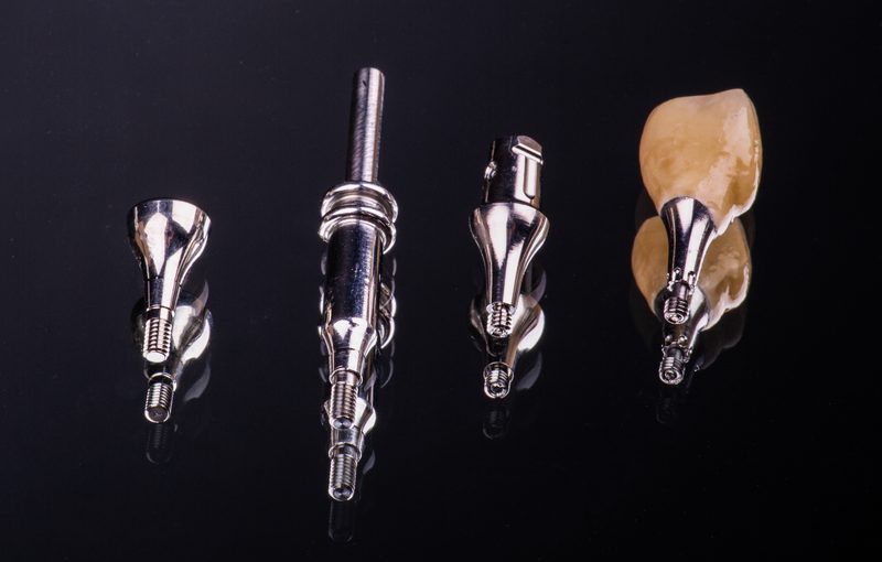Custom implant abutment — zirconia titanium dental lab